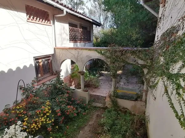 Maison 5 pièces 140 m²