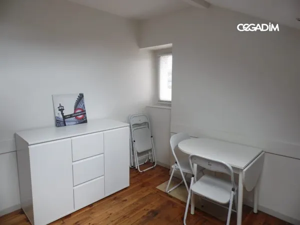 Studio 1 pièce 19 m²