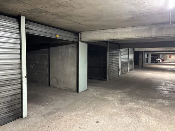BOX HYPER-CENTRE