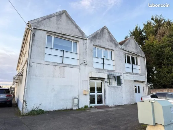 Local industriel 521 m²