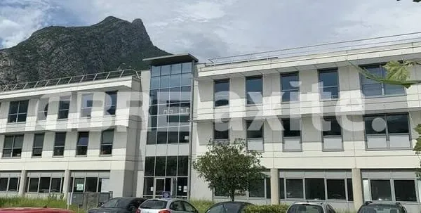Bureaux 2808 m²