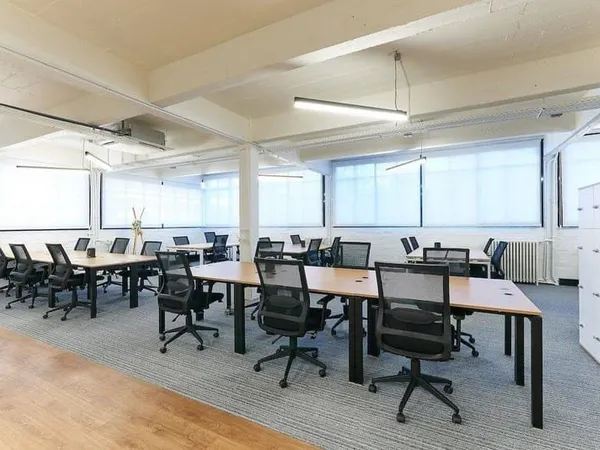 Bureaux 280 m²