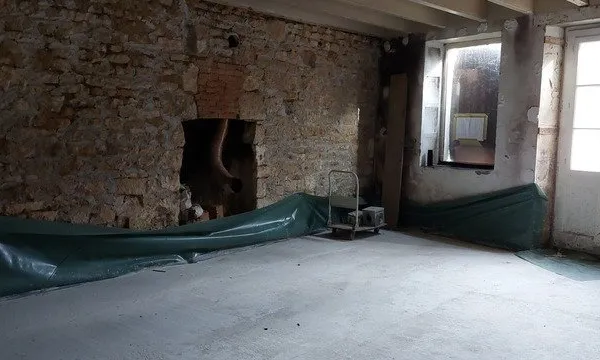 Maison à vendre 7 pièces FONTENAY LE COMTE (85)