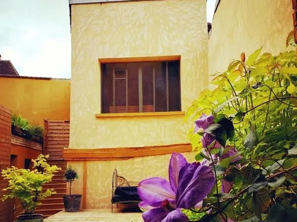 Maison 9 pièces 218 m²