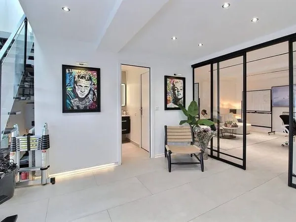 Local 180 m²