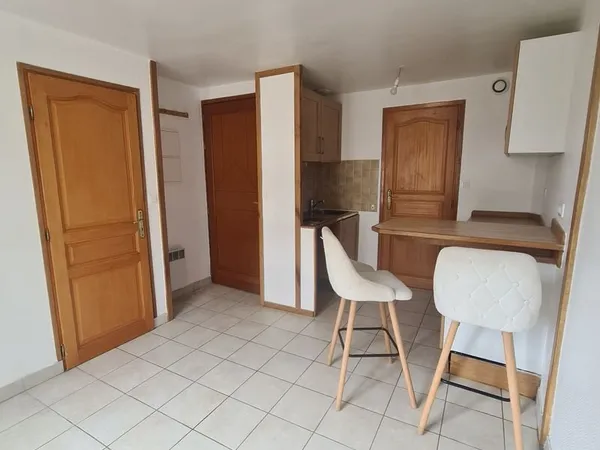 F2 quartier saint leu