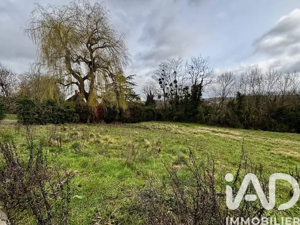 Terrain constructible 766 m²