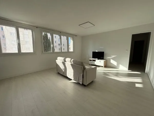 Appartement 4 pièces 84 m²