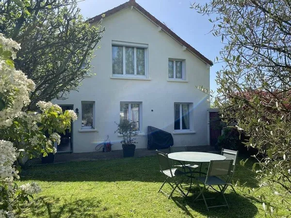 Maison 6 pièces 140 m²