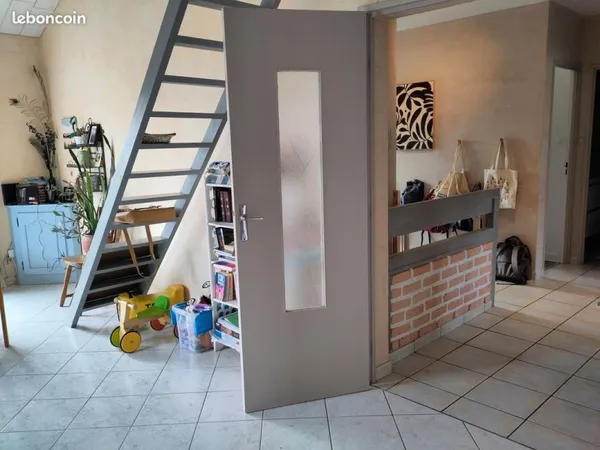 Maison 4/5 Chambres avec jardin