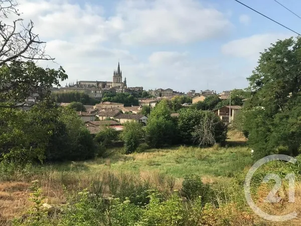Terrain 2635 m²