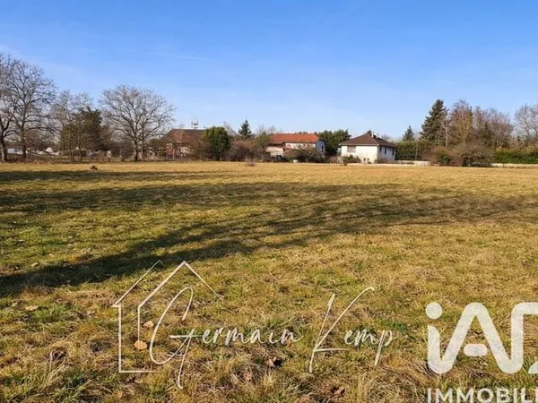 Terrain 9783 m²