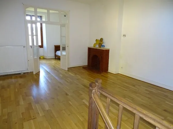 Immeuble ou maison de ville individuelle