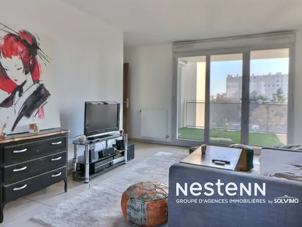 Saint Priest Centre Ville Appartement 3 pièces 71 m2 2 chambres, balcon, gararge