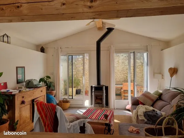 Colocation au pied de la montagne noire