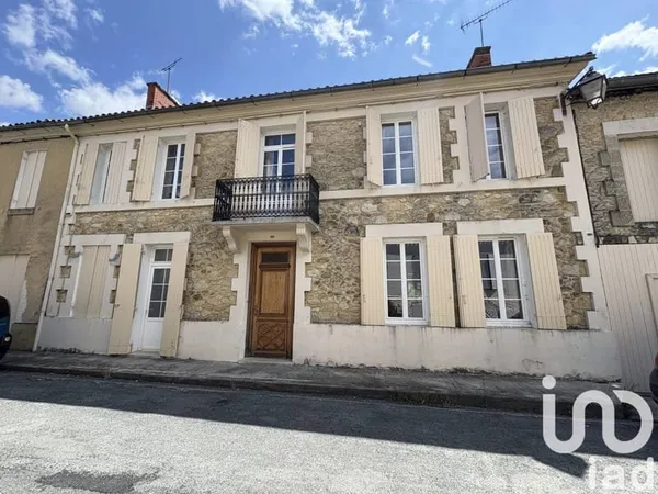 Maison 9 pièces 245 m²