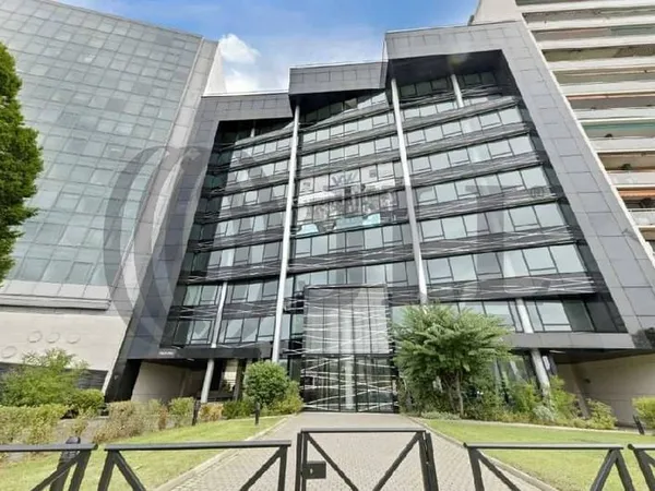 Bureaux 1054 m²