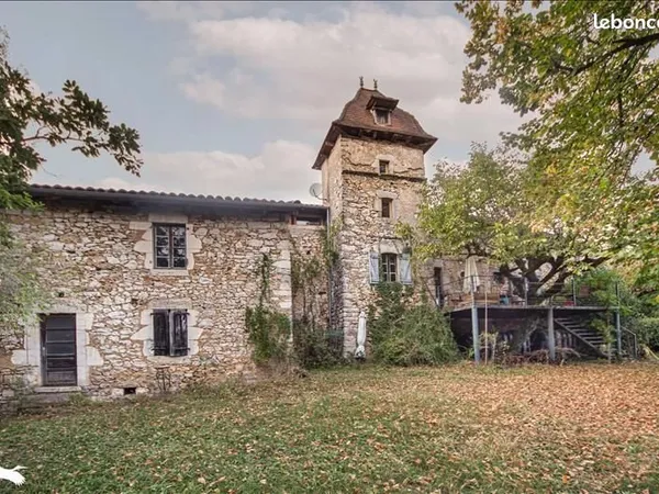 Maison 4 pièces 199 m²