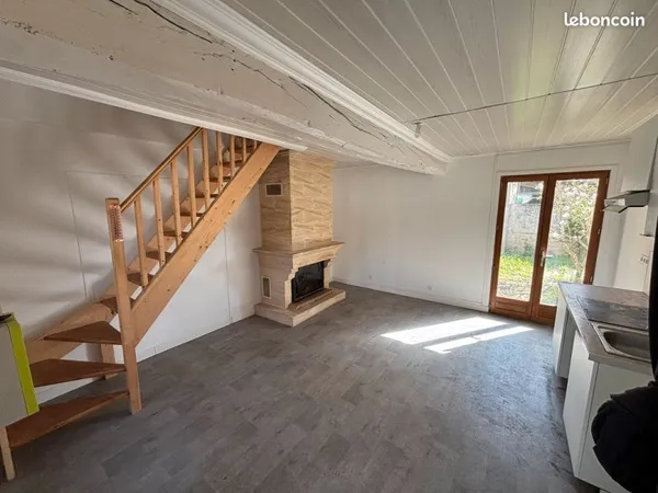 Maison mitoyenne 41 m² en duplex avec jardin