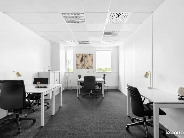 Bureau privé à louer pour 5 personnes à Rungis Orly Rungis