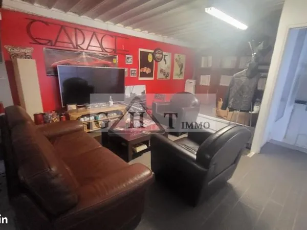 Commerce 955 m²