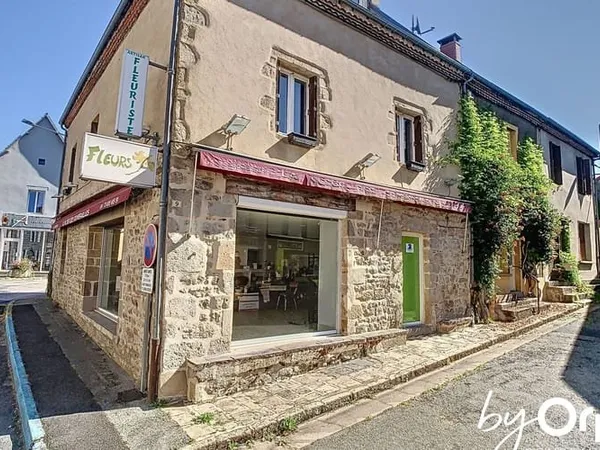 Maison 3 pièces 141 m²