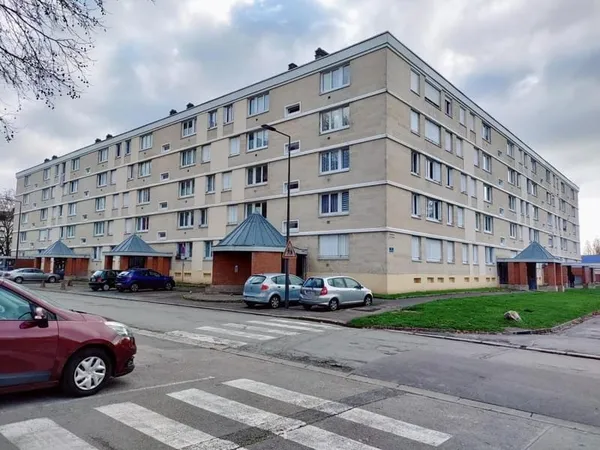 Appartement T5 83m² - Beauvais - 460.3.4.398