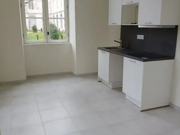 LAVAL Appartement 4 pièce(s) 85.97 m2