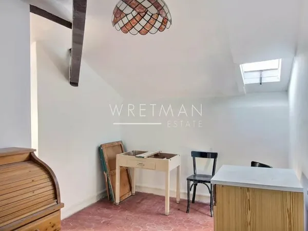 Appartement de 2 pièces à renover - Nice Valrose