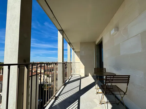 Vends appartement meublé de 42m² avec terrasse et parking
