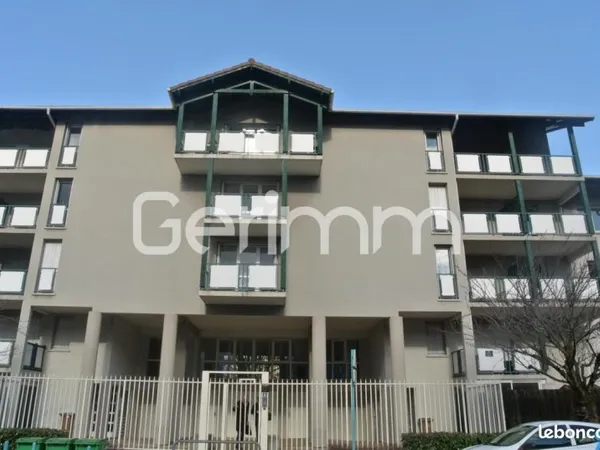 Studio 1 pièce 32 m²