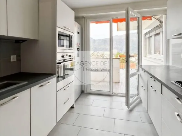 Appartement 3 pièces 74 m²