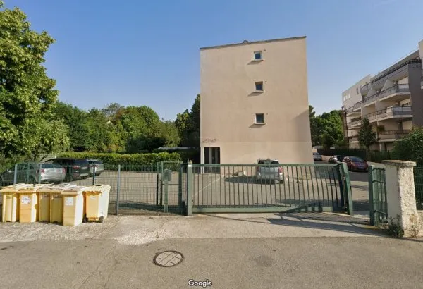 grand garage