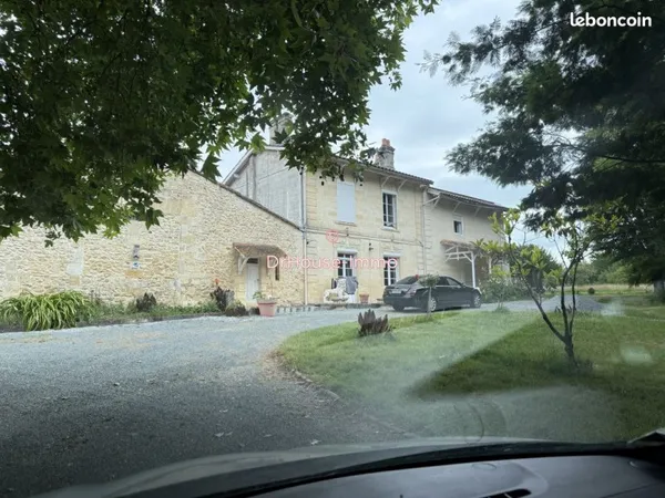 Propriété 9 pièces 330 m²