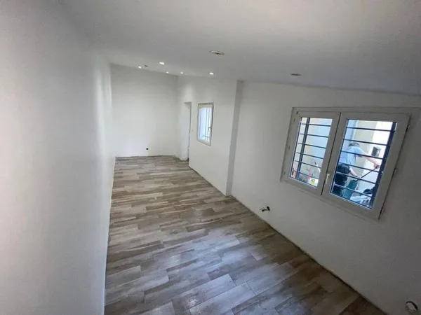 Boutique 1 pièce 18 m²