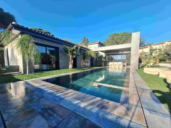 A Vendre Villa Neuve Sainte Maxime La Nartelle