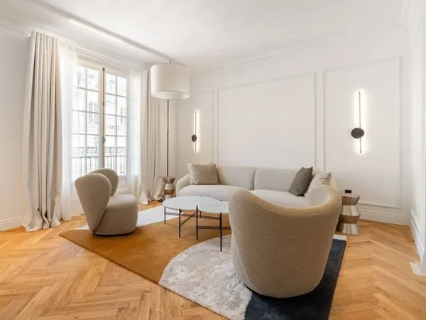 Appartement 7 pièces 186 m²