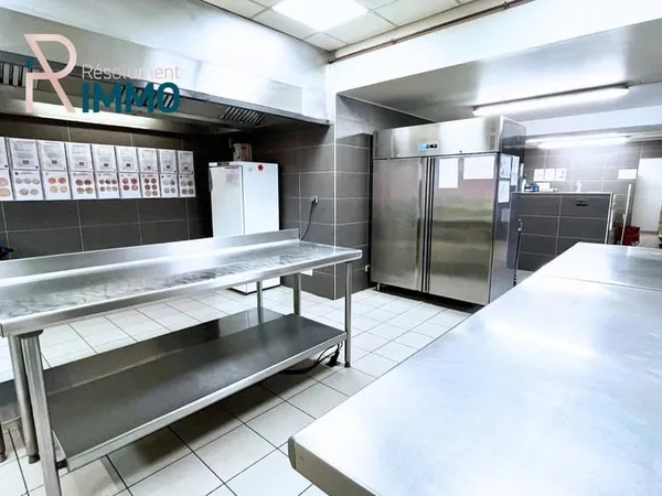 HORBOURG-WIHR : Local professionnel loué avec rentabilité attractive