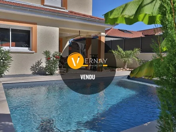COUP DE COEUR - Maison 105.73 m2 - Garage 34 m2 - Piscine 4