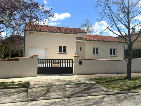 Terrain 625m2 et maison rénovée