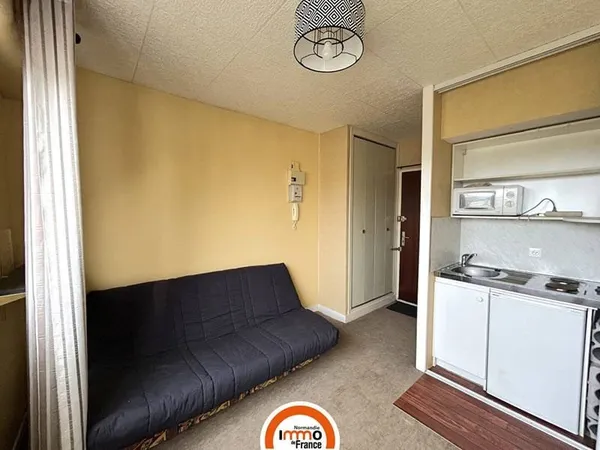 Appartement 1 pièce 14 m²