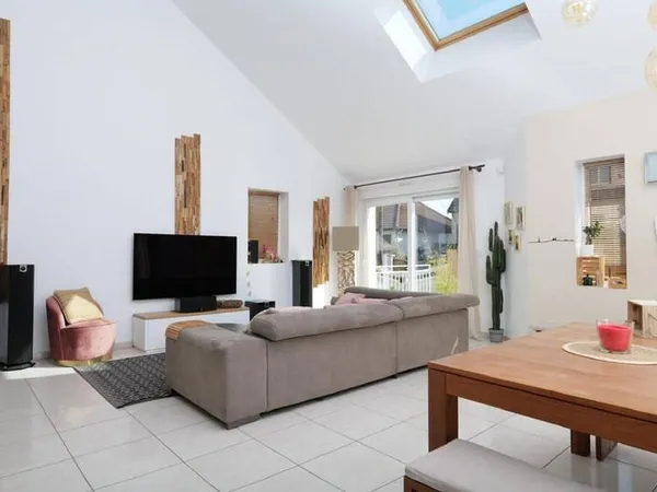 Pavillon 9 pièces 185 m²