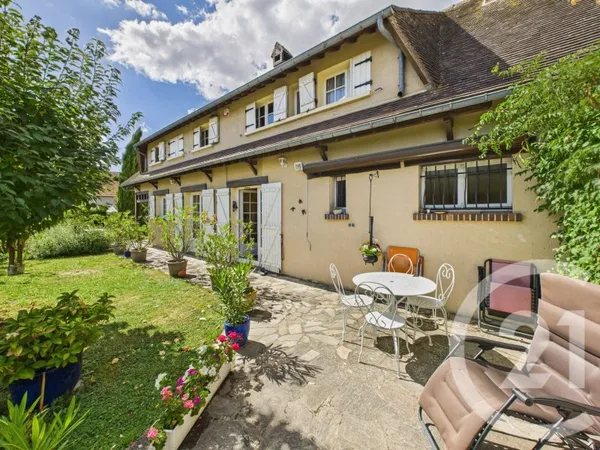 Maison 6 pièces 160 m²