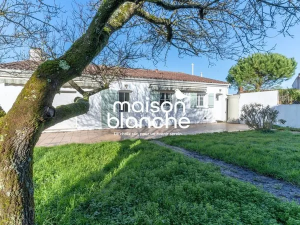 Grande maison PMR avec dépendance