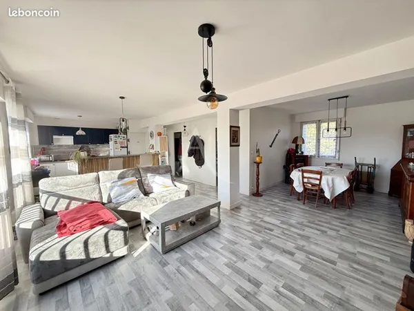 Duplex 5 pièces 109 m²