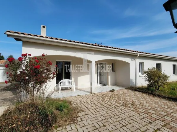 Maison de plain-pied 6 pièces 190 m²