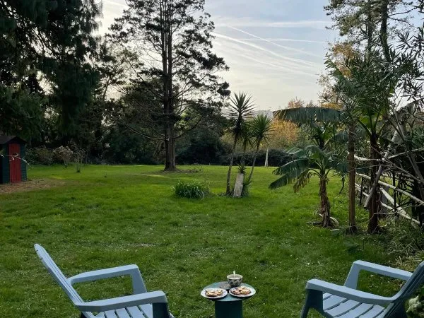 Sous-Loue maison meublée avec jardin