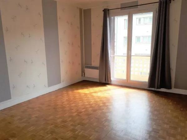 APPARTEMENT LOUVIERS - 2 pièce(s) - 45 m2