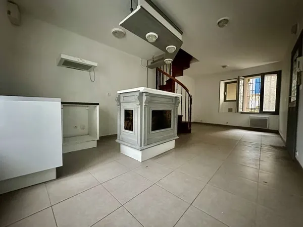 Appartement de type 3 en hyper-centre à MONTEREAU-FAULT-YONN