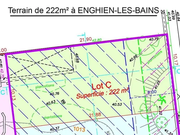 Terrain constructible 222 m²